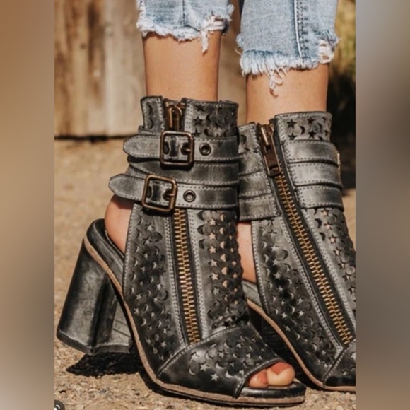 freebird Shoes - Freebird By Steven Yhrtesa Heeled Sandals Women’s SZ10 Gray Leather Bohemian Y2K